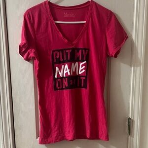 Under Armour Heat-gear Redish/Pink V-Neck Graphic Tee